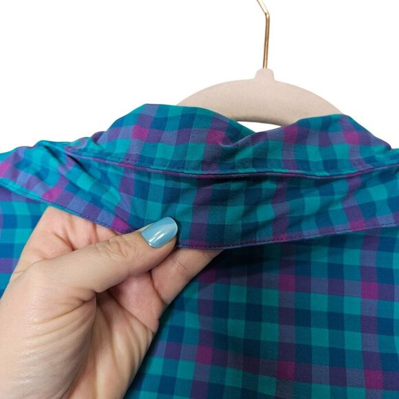 Duluth Trading Womens Large Blue Purple Plaid Button-Up Shirt Fishing Zip Pocket - Picture 6 of 13